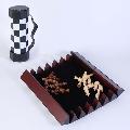 Раскладной набор для игры в шахматы в магнитном цилиндре